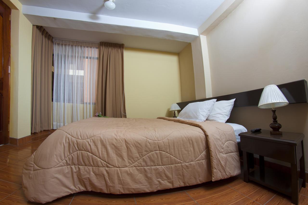Yucay Plaza Inn Экстерьер фото