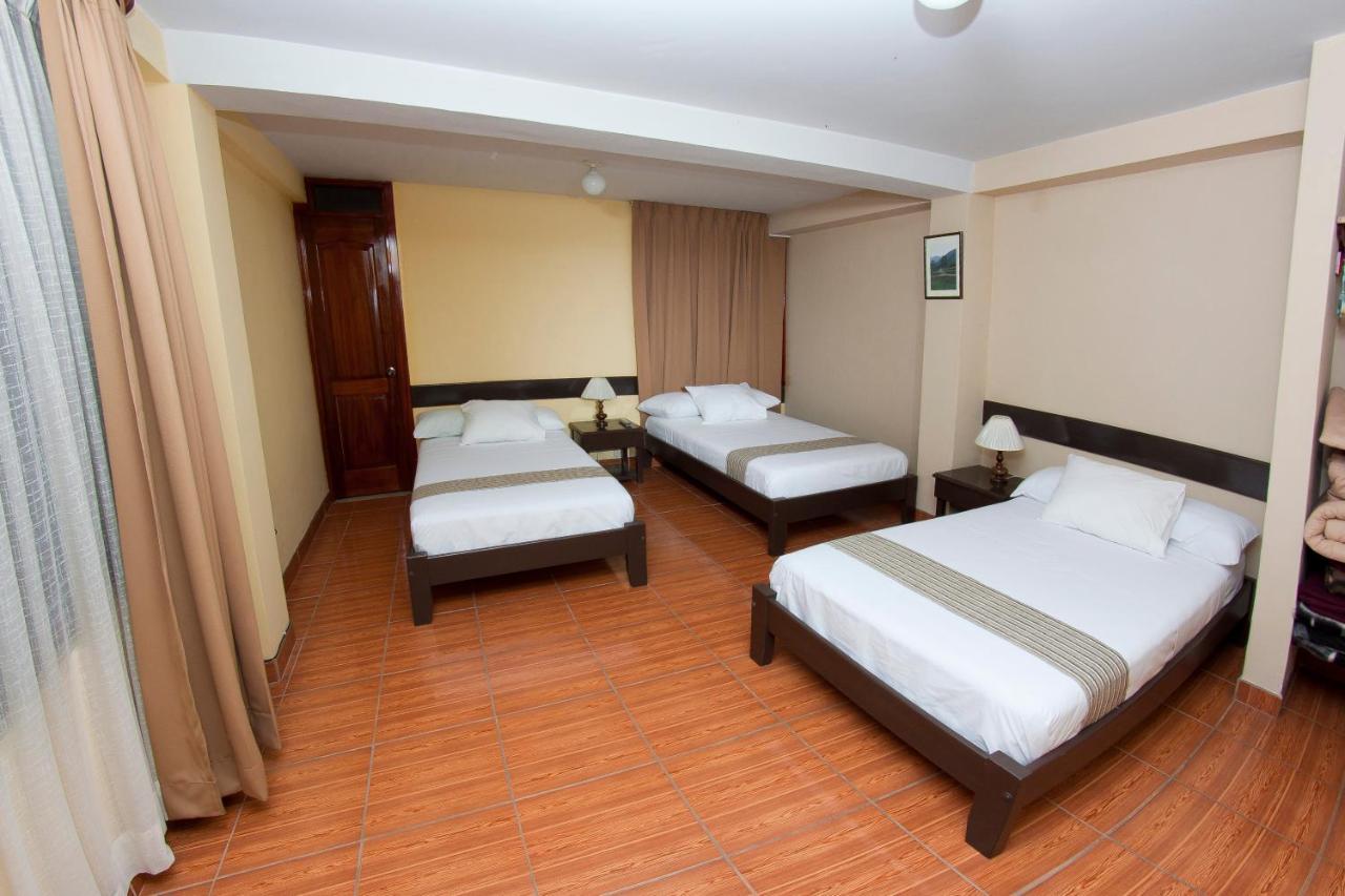 Yucay Plaza Inn Экстерьер фото